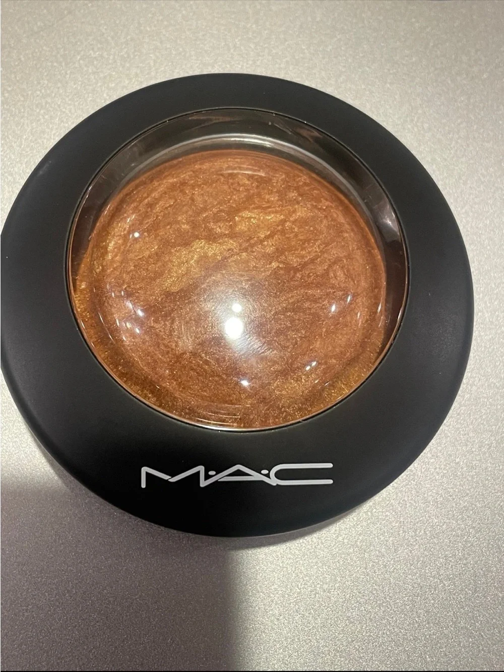 MAC Cosmetics Baked Bronzer - gold deposit